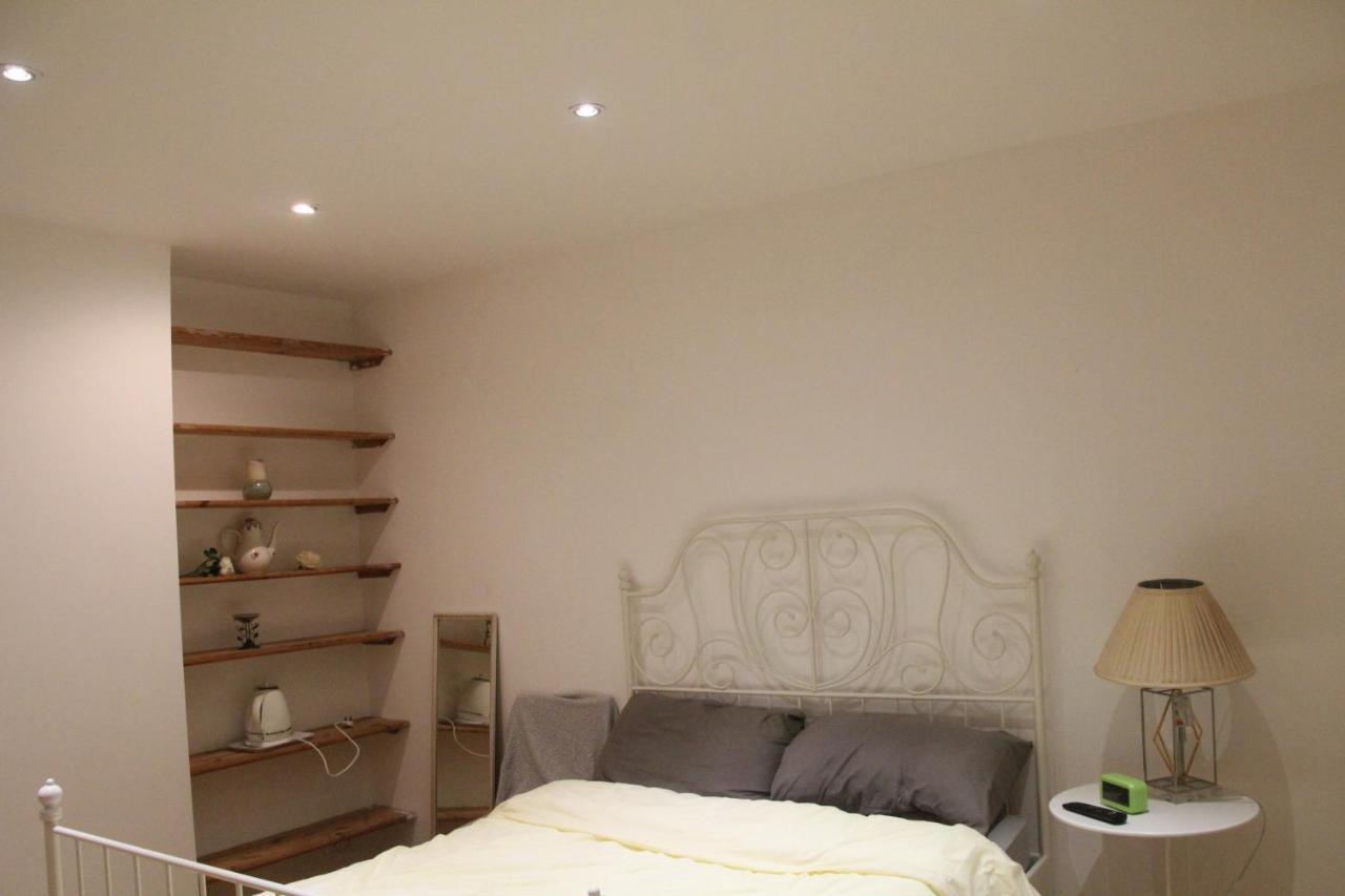 Edgware Beautiful Double Bedroom מראה חיצוני תמונה